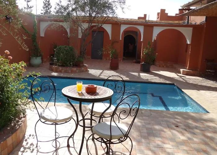 Palm Auberge