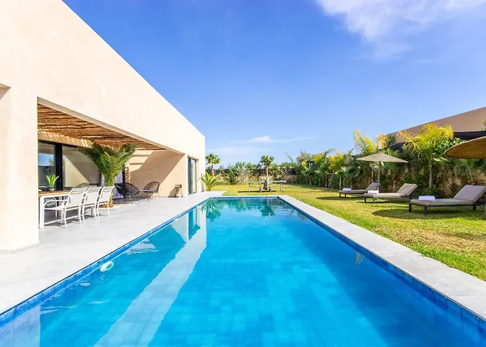 Villa H Piscine Chauffee Sans Vis A Vis