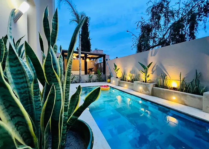 Cycas Villa Targa Marrakech ONLY FAMILY -Piscine Privée-