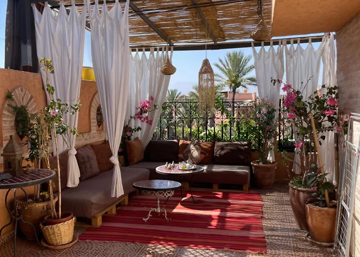 Riad Palmier Fleuri