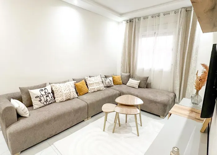 Lyana Home