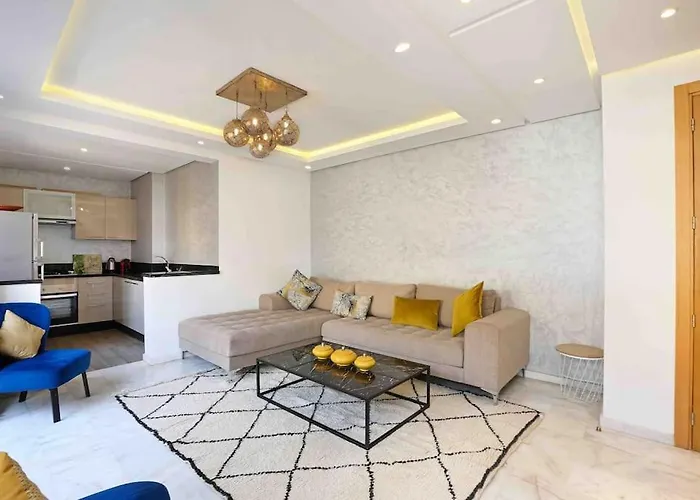 Elegant And Modern Appart Hotel With Best Location