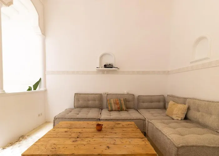 Hm40 I Moroccan Riad With Residential Pool