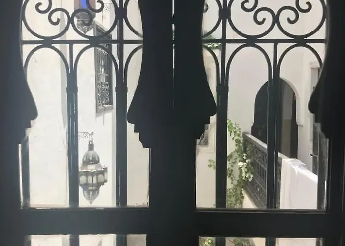 Riad Sun House With Rooftop Terrace