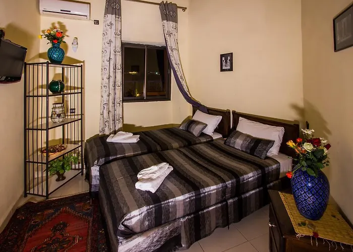 Hotel Amira Et Vacances