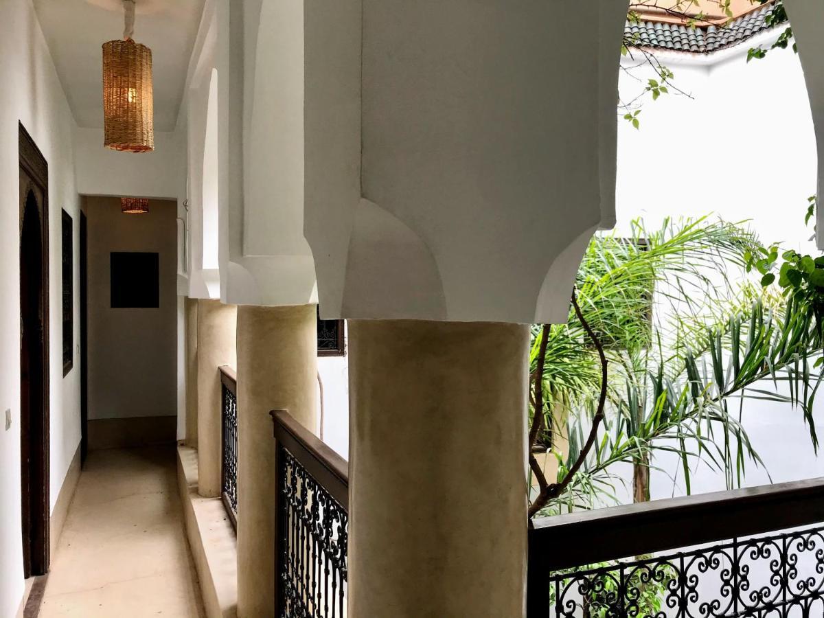 Dar Zaman 3*