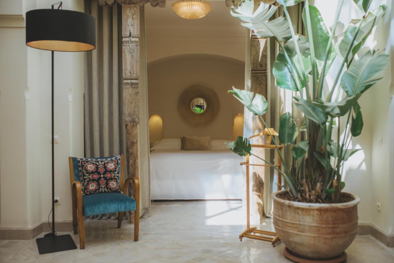 Hotel Les Deux Tours 5*