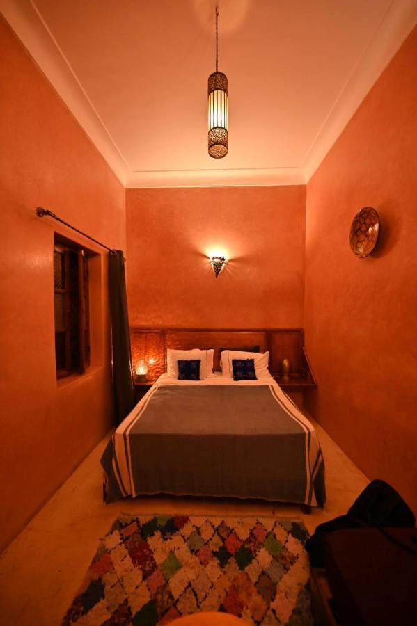 Thycas Riad