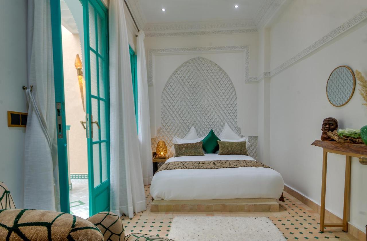 Paradis Blanc * Marrakesh