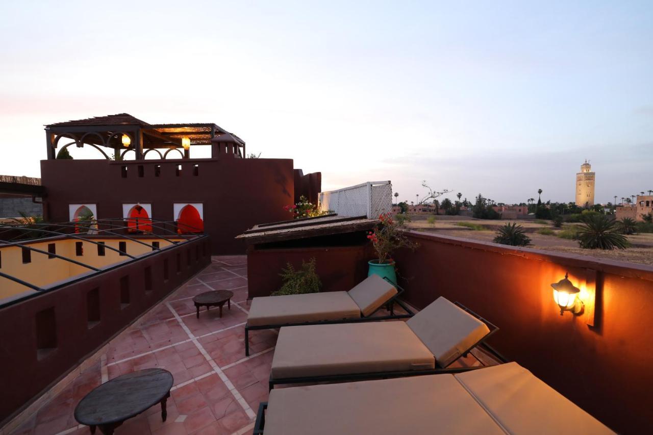 Riad Sidi Mimoune & 3*