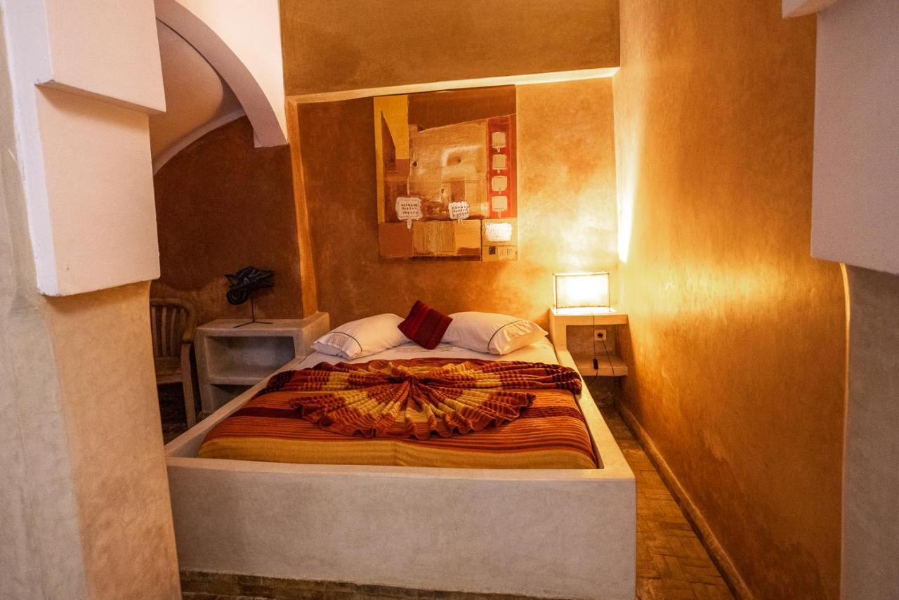 Bamileke Riad 3*