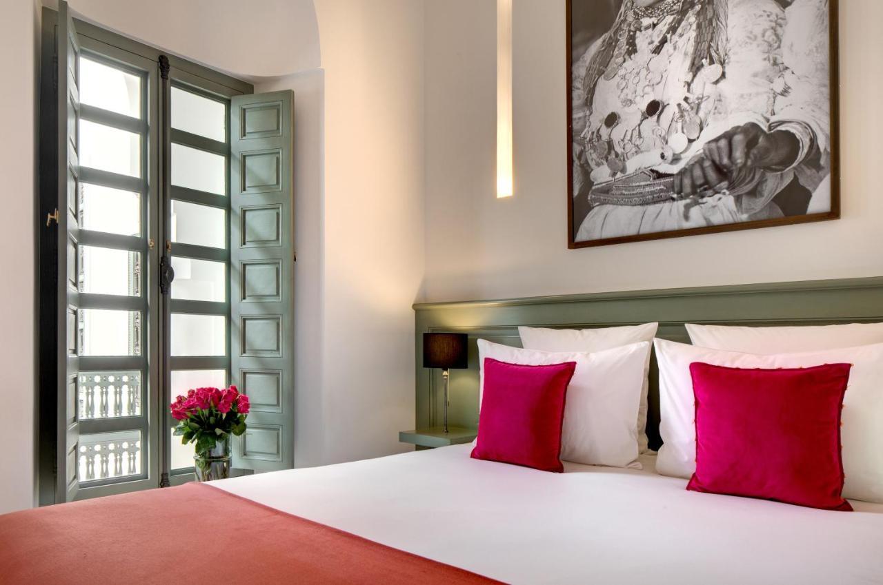 Antara 4*