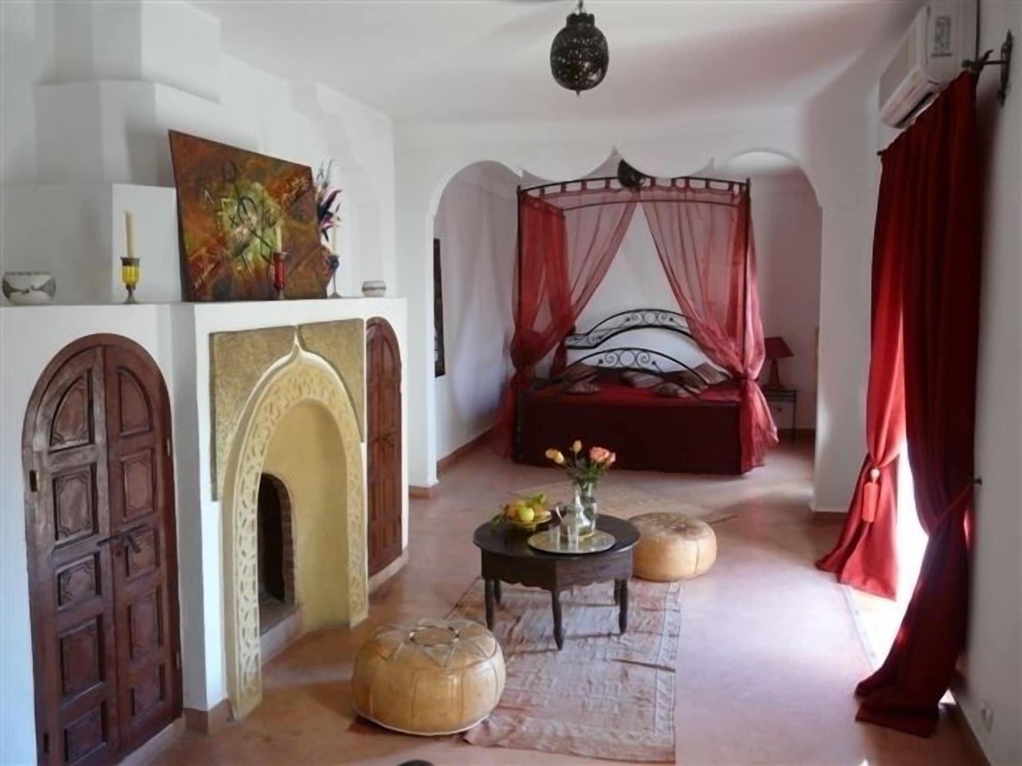 Sidi Ayoub Riad 4*