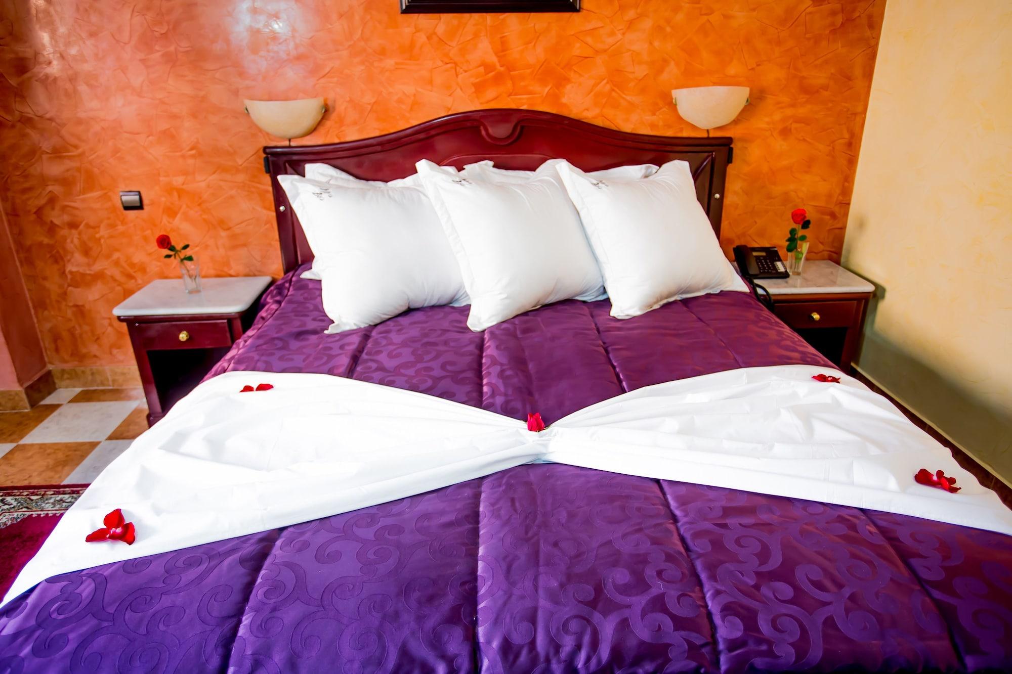 Les Ambassadeurs Hotel 4*