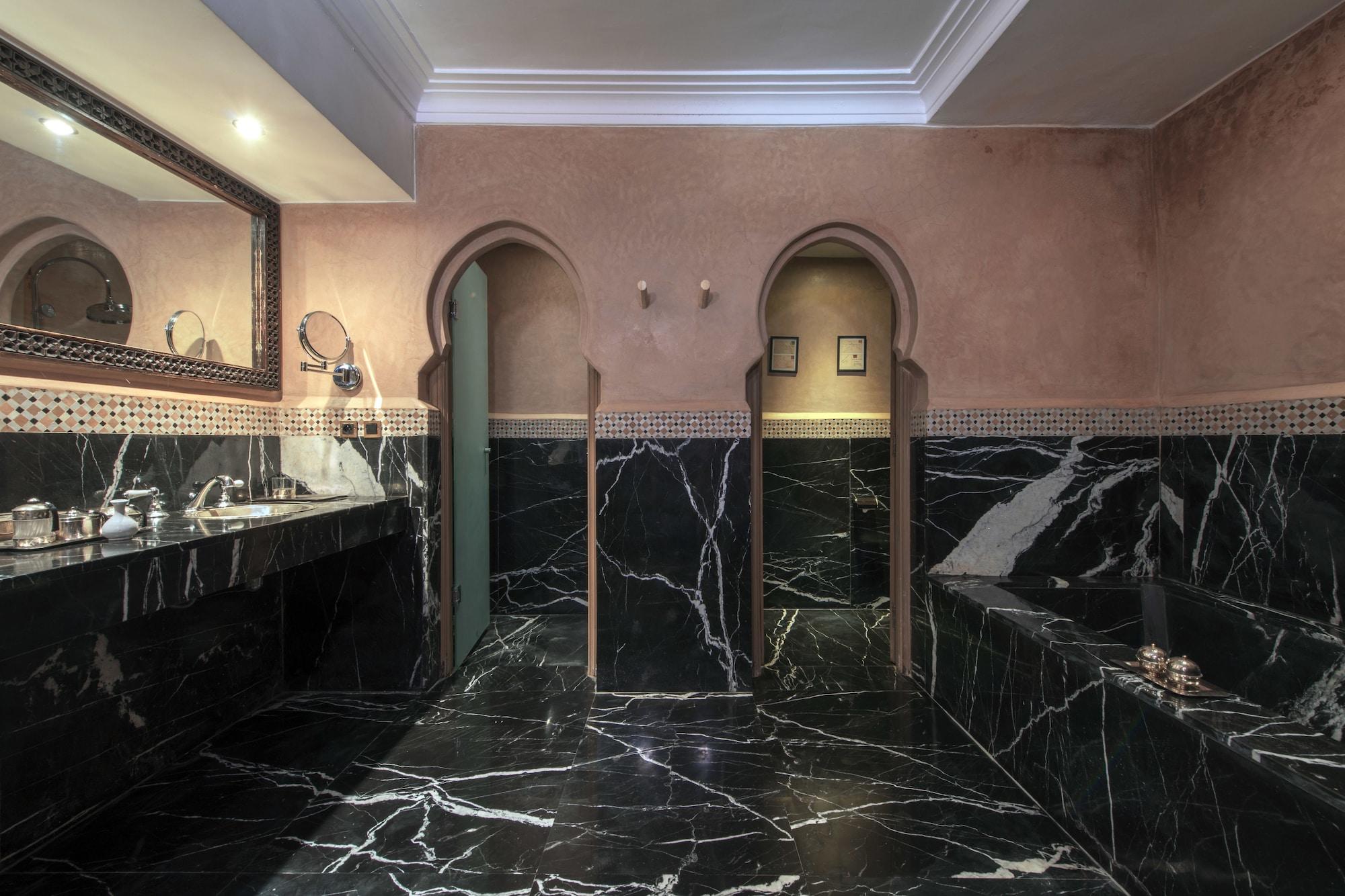 Hotel Almaha Marrakech Restaurant & Marrakesh