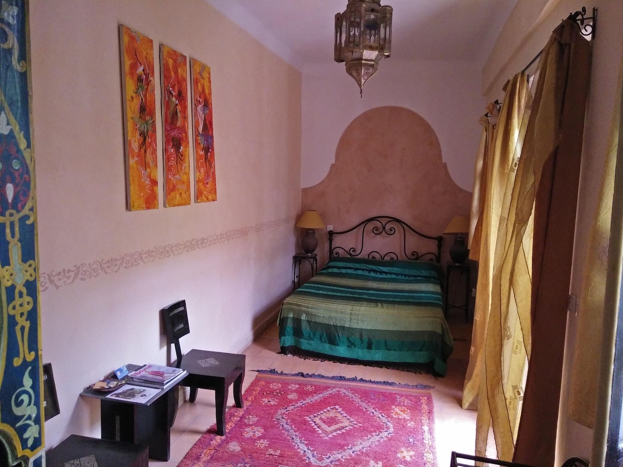 Nomades Riad 3*