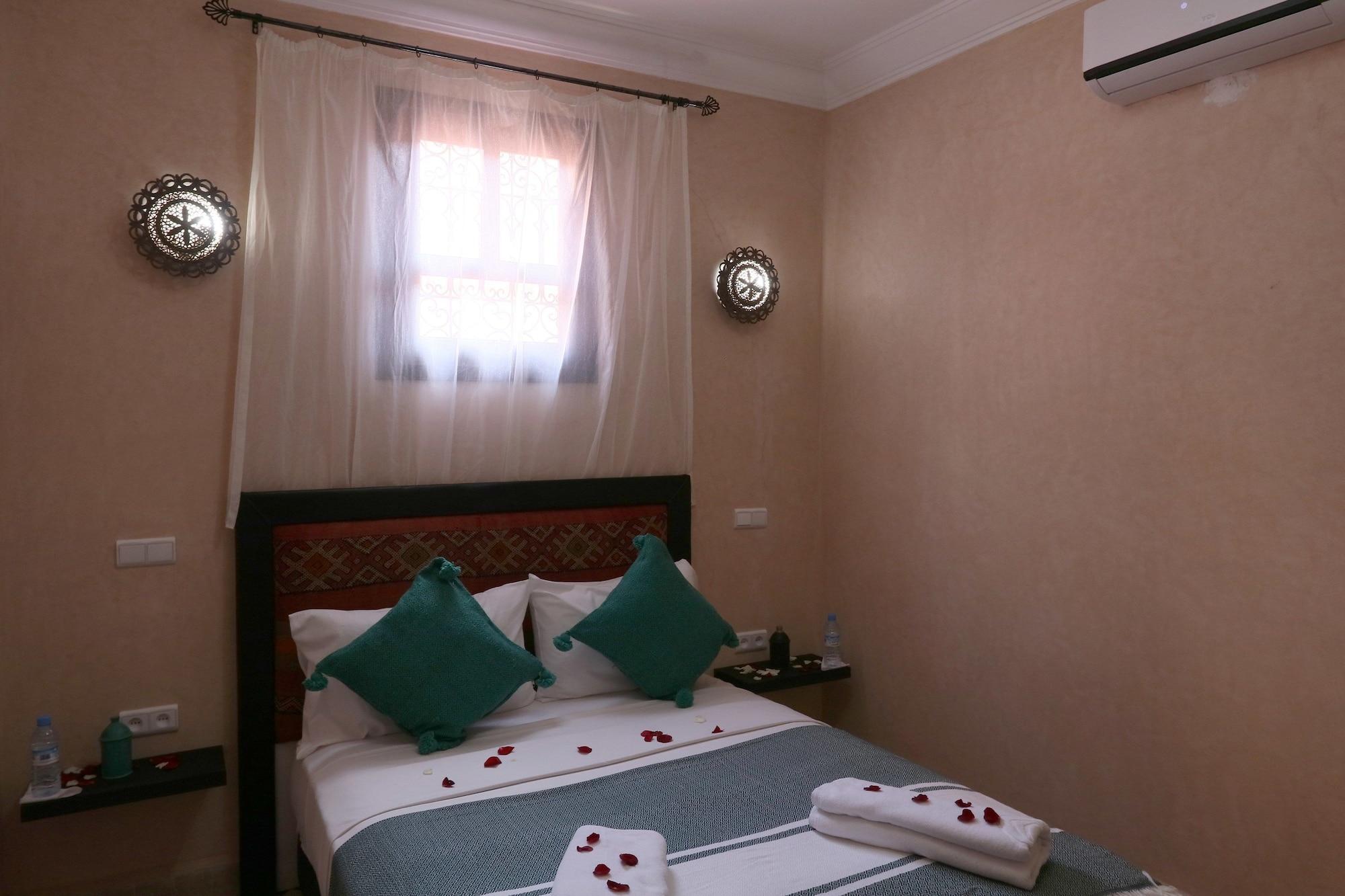 Elite Riad 3*