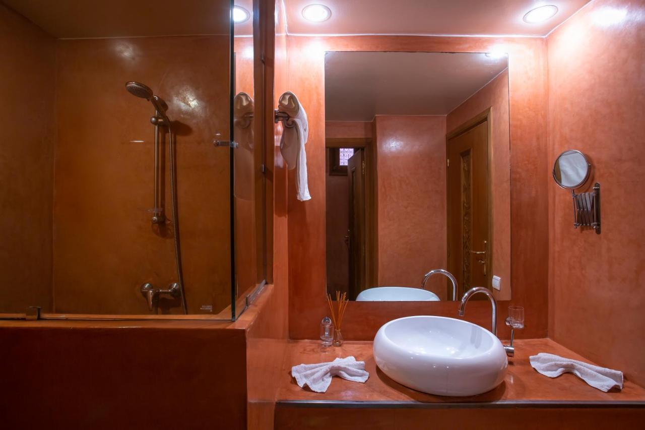 L'heure D'ete Riad