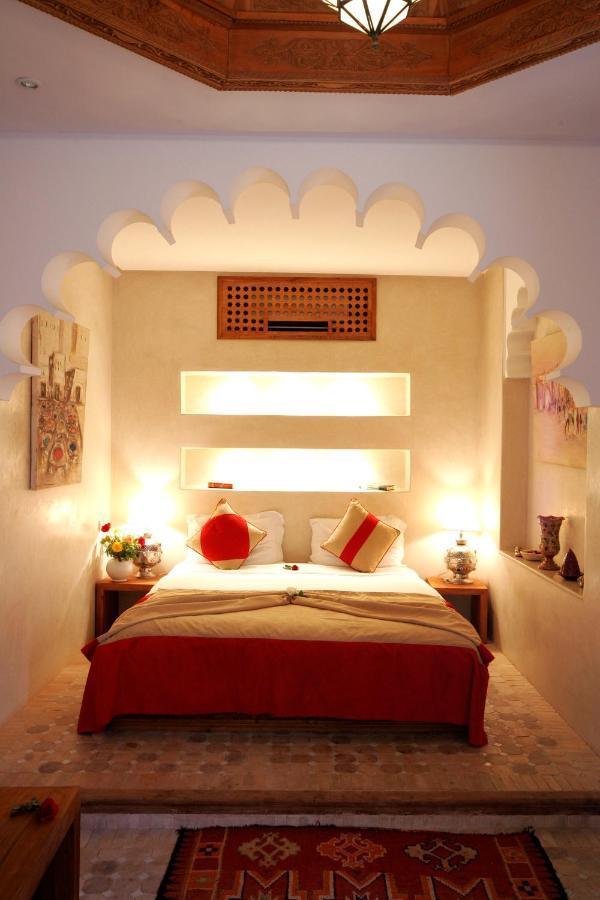 Riad Slitine & 4*