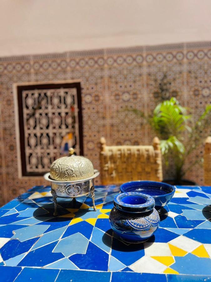 White House Riad *