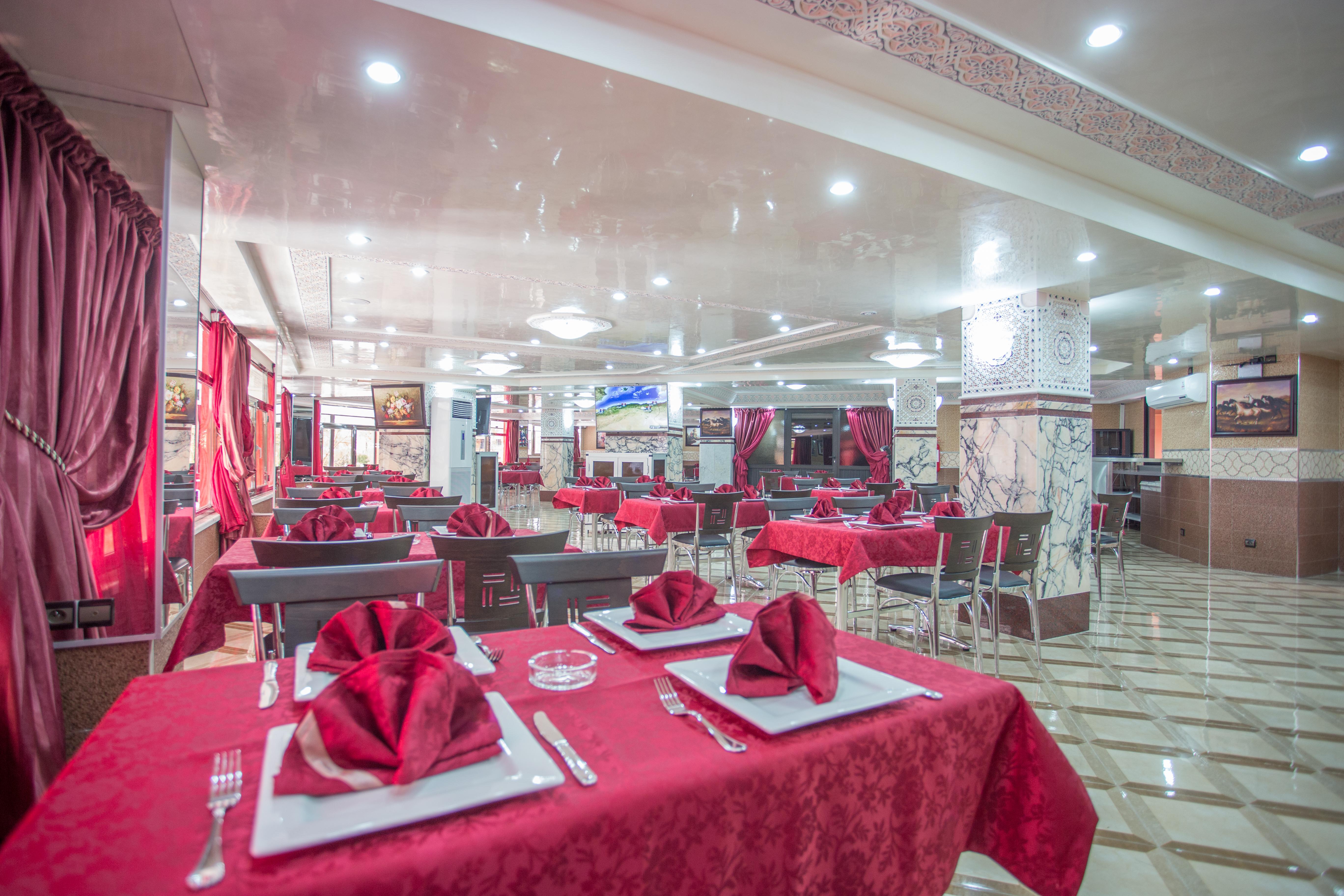 Hotel Les Ambassadeurs 4*