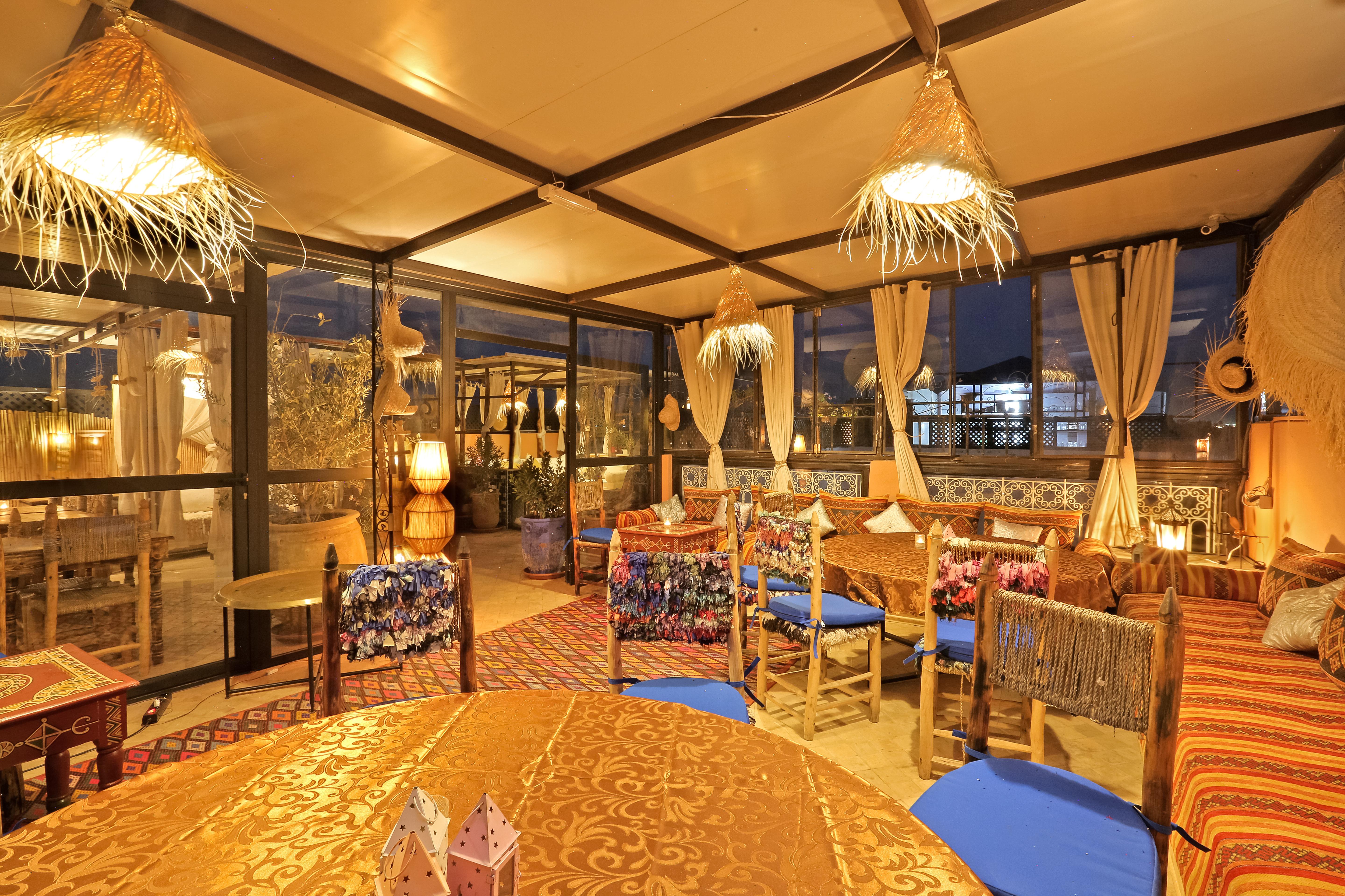 Luzia Acomodação com café da manhã  4*