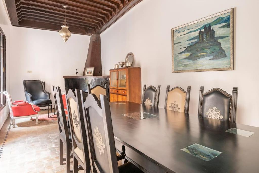 Casa de hóspedes Basidi Piscine Chauffee Sur Le Toit De La Medina *