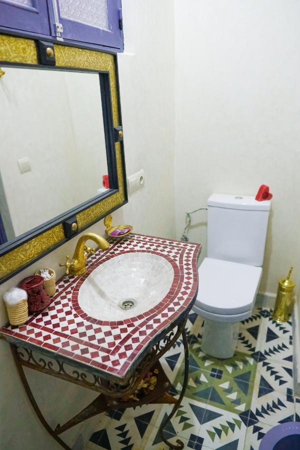 Guest house Winarouze House *