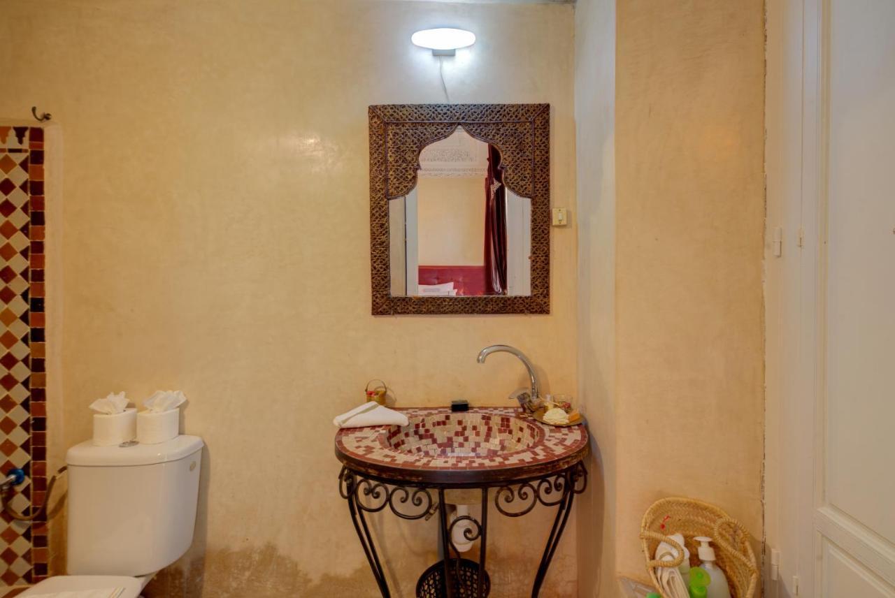 Riad Samira Group & 3*