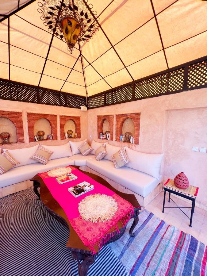 Kechmara Riad *