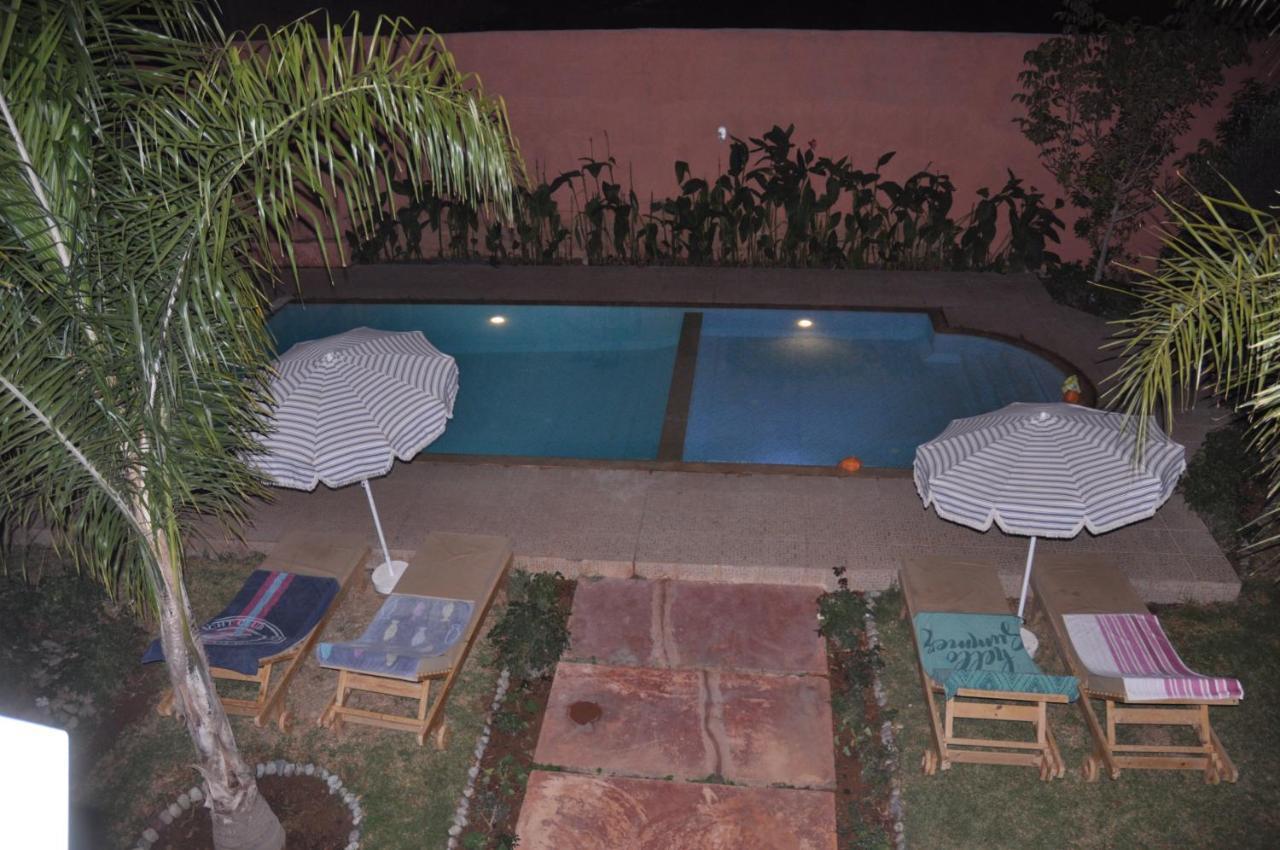 Jolie Moderne Avec Piscine Privee. Villa