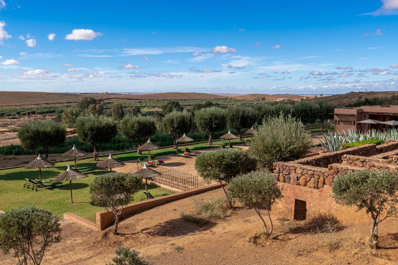 Le Palais Paysan Couette-café 4*