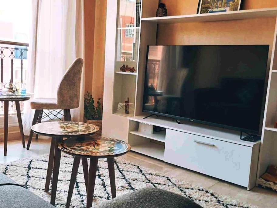 Bright In The Heart Of Marrakech-walk Everywhere Apartment