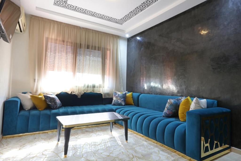 Hibiscus Apartment *