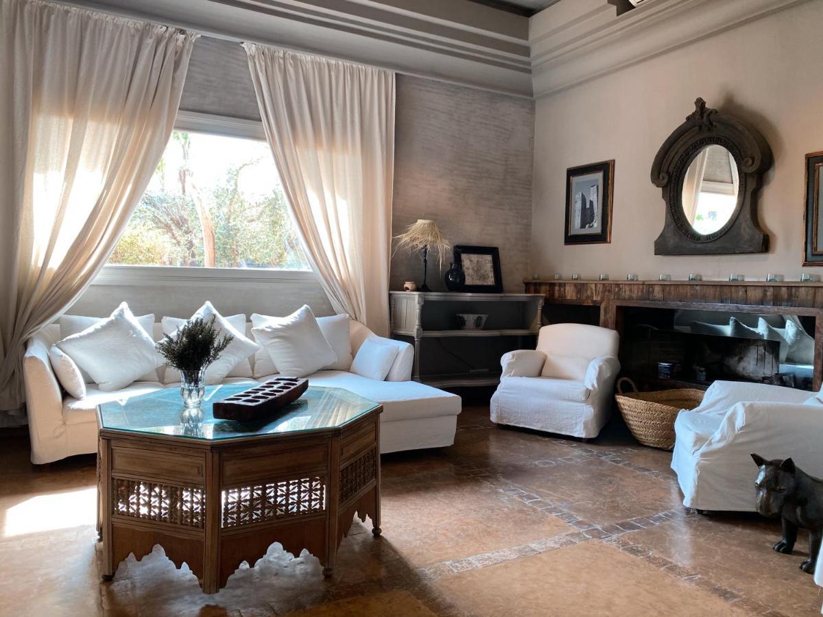 Singuliere By Louhou Collection *