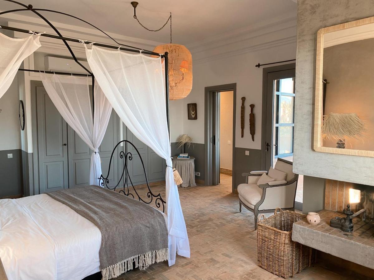 Villa Singuliere By Louhou Collection Marrakesh