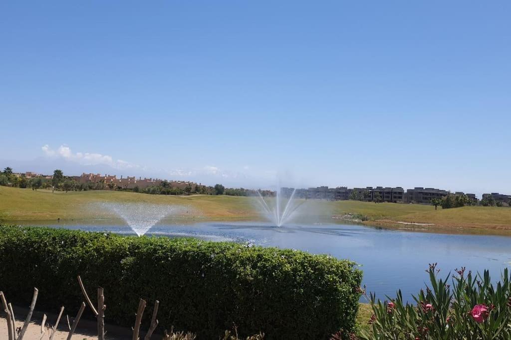 Very Charming Home, Garden, Great Location, Golf View & Direct Access Pool * Marrakesh
