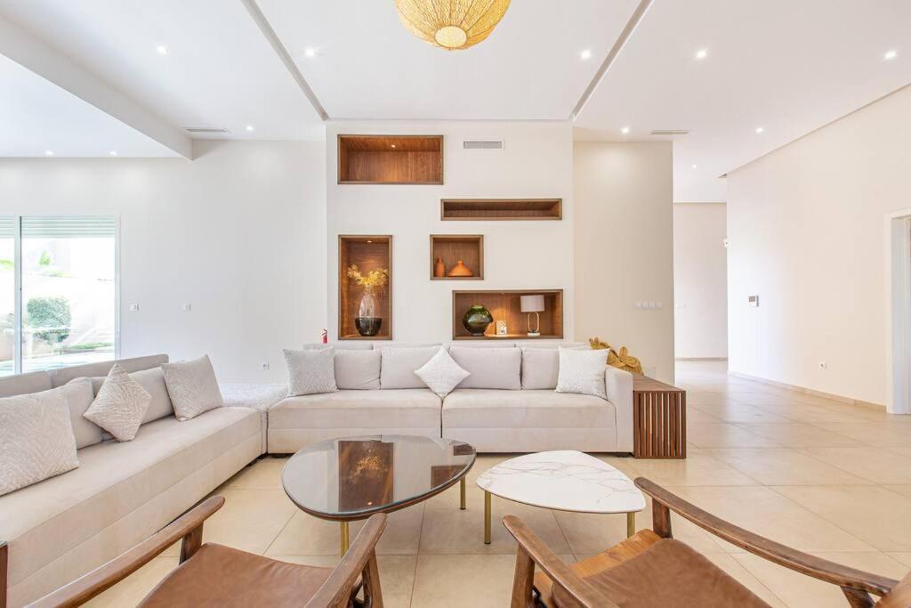 Pousada Safiya, Luxe Et Detente, Jeux, Cuisiniere