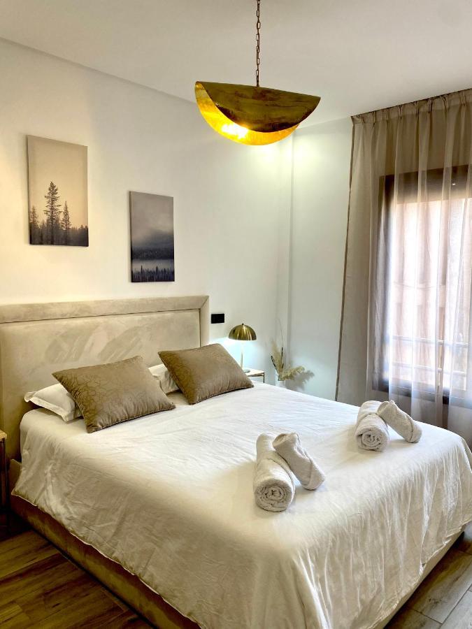 Rooftop Pool, Bright & Cozy In City Center Marraquexe