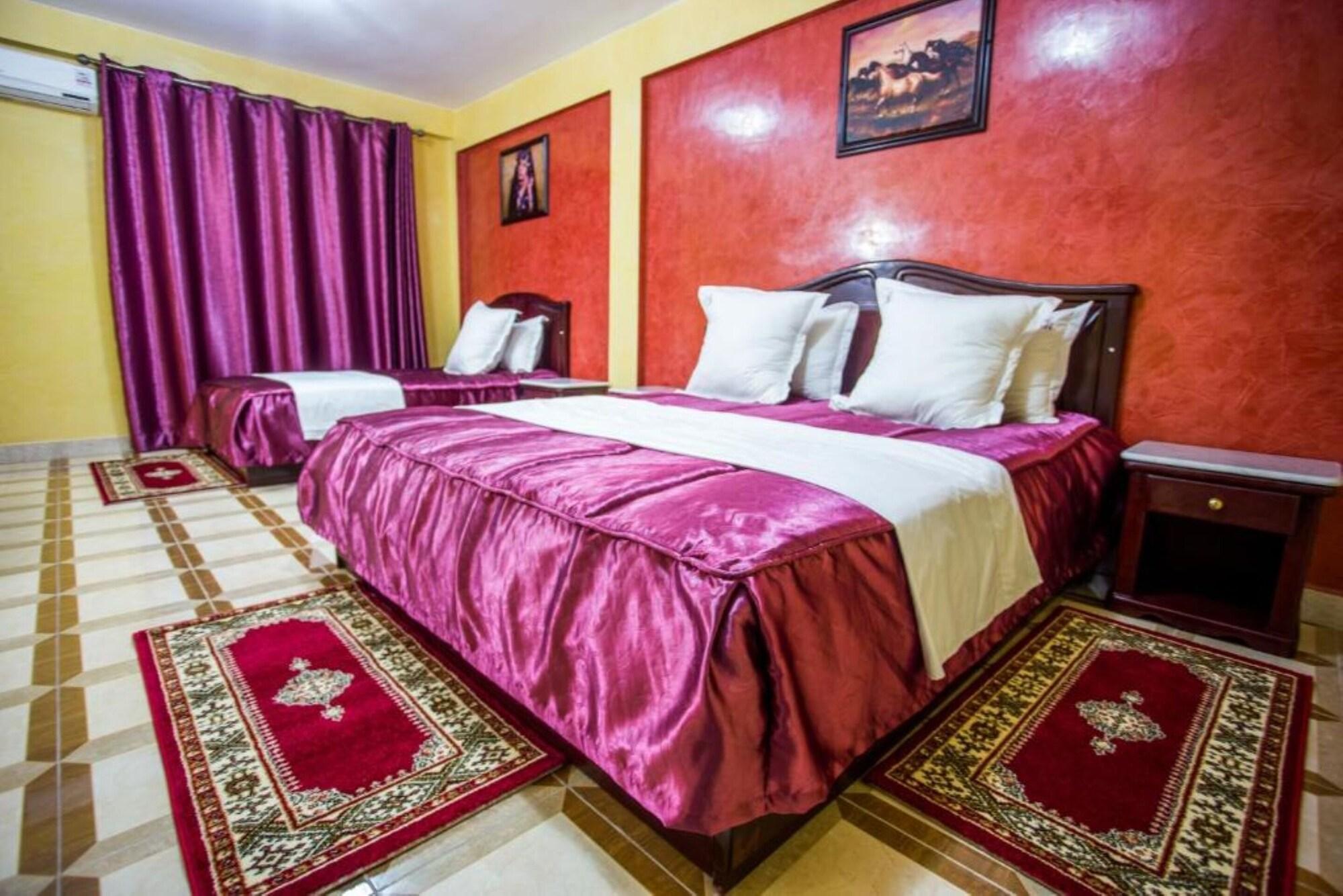 Les Ambassadeurs Hotel 4*