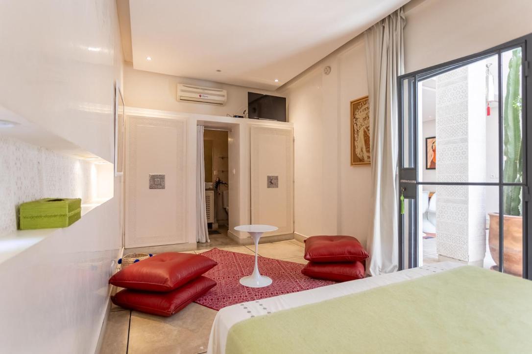 Riad La Sarrazine *