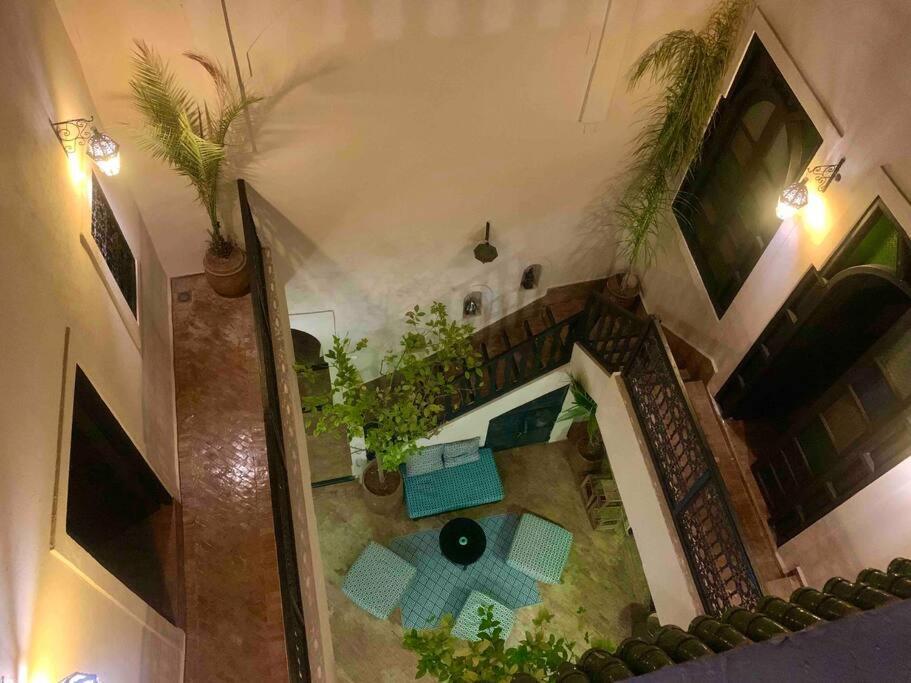 4 Avec Piscine Et Petit Dejeuner Villa *