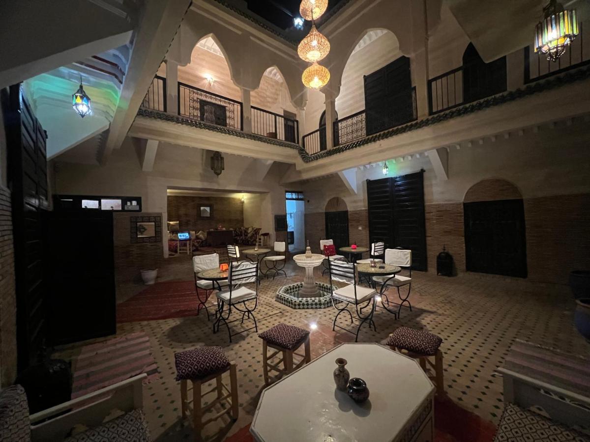 Riad Ago *
