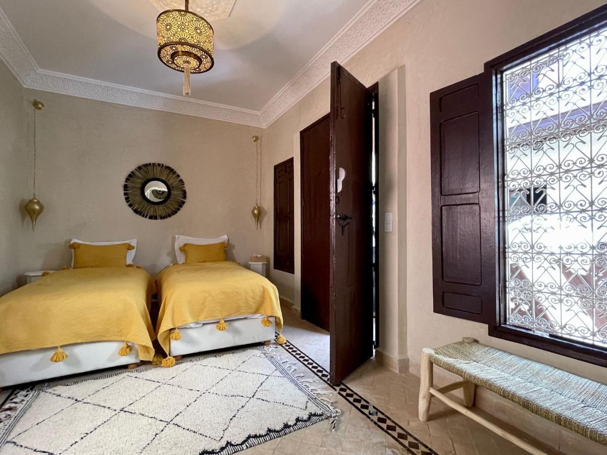 Jolie Riad *