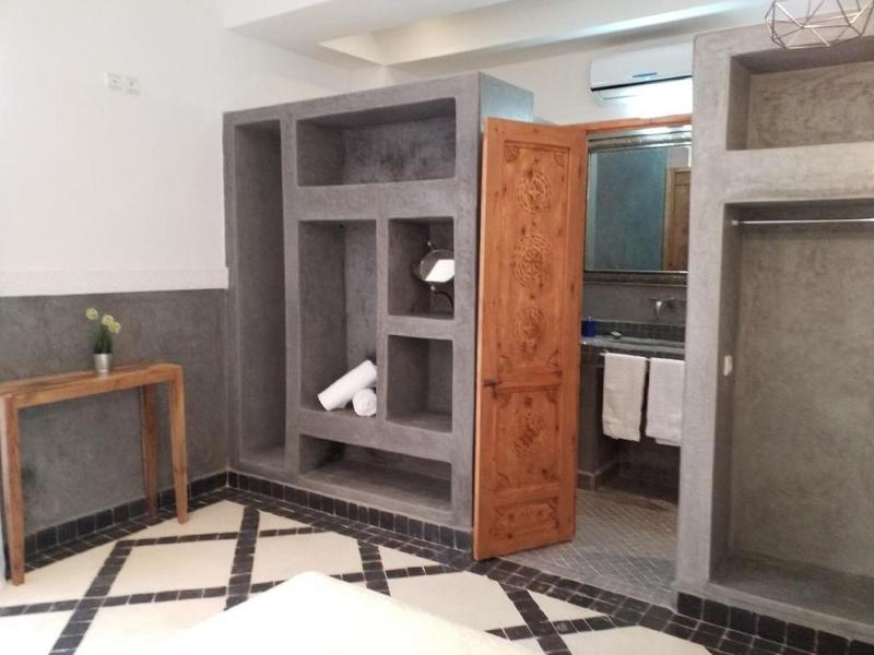 Riad Ambre Et Jasmin 3*