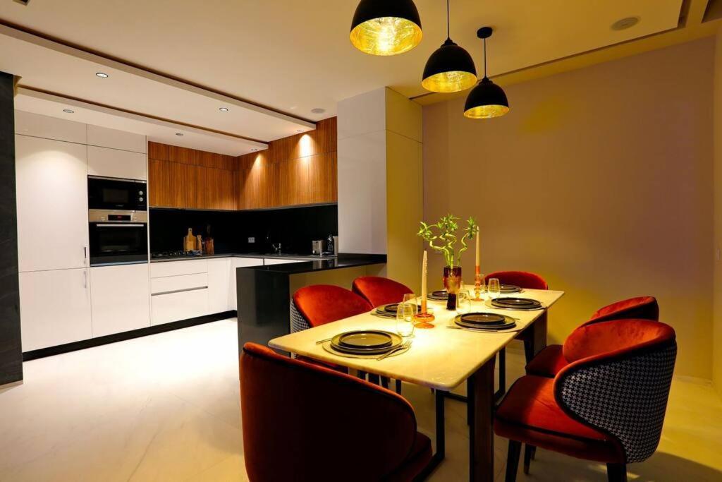 Duplex De Luxe, Piscine Sauna Appartement