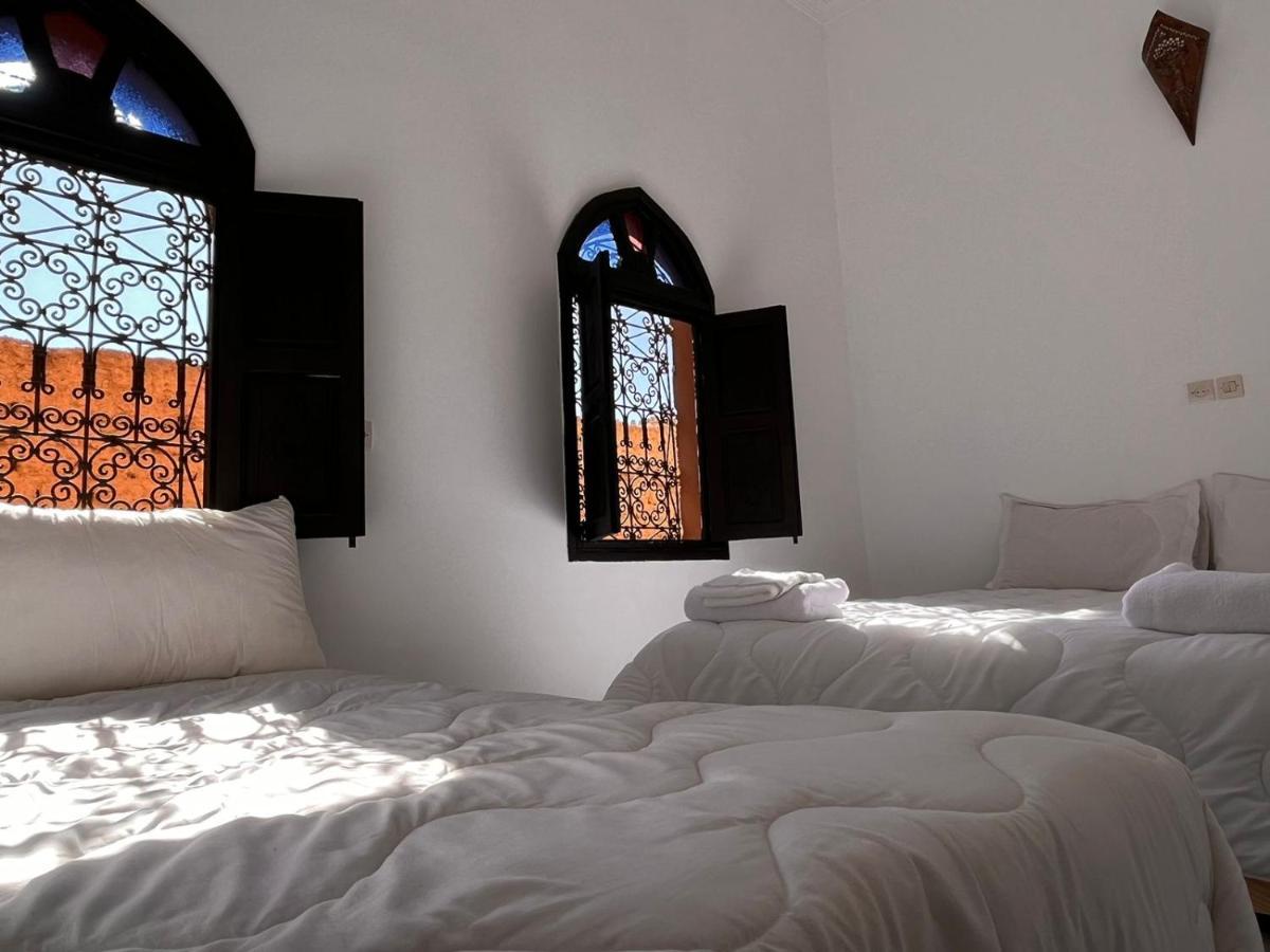 Riad Black Doors