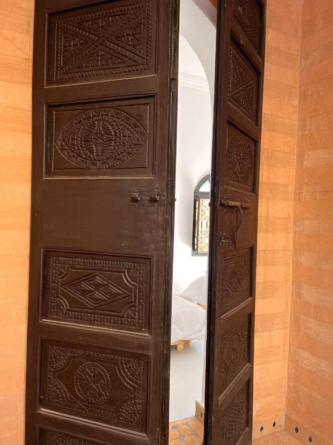 Black Doors Marraquexe
