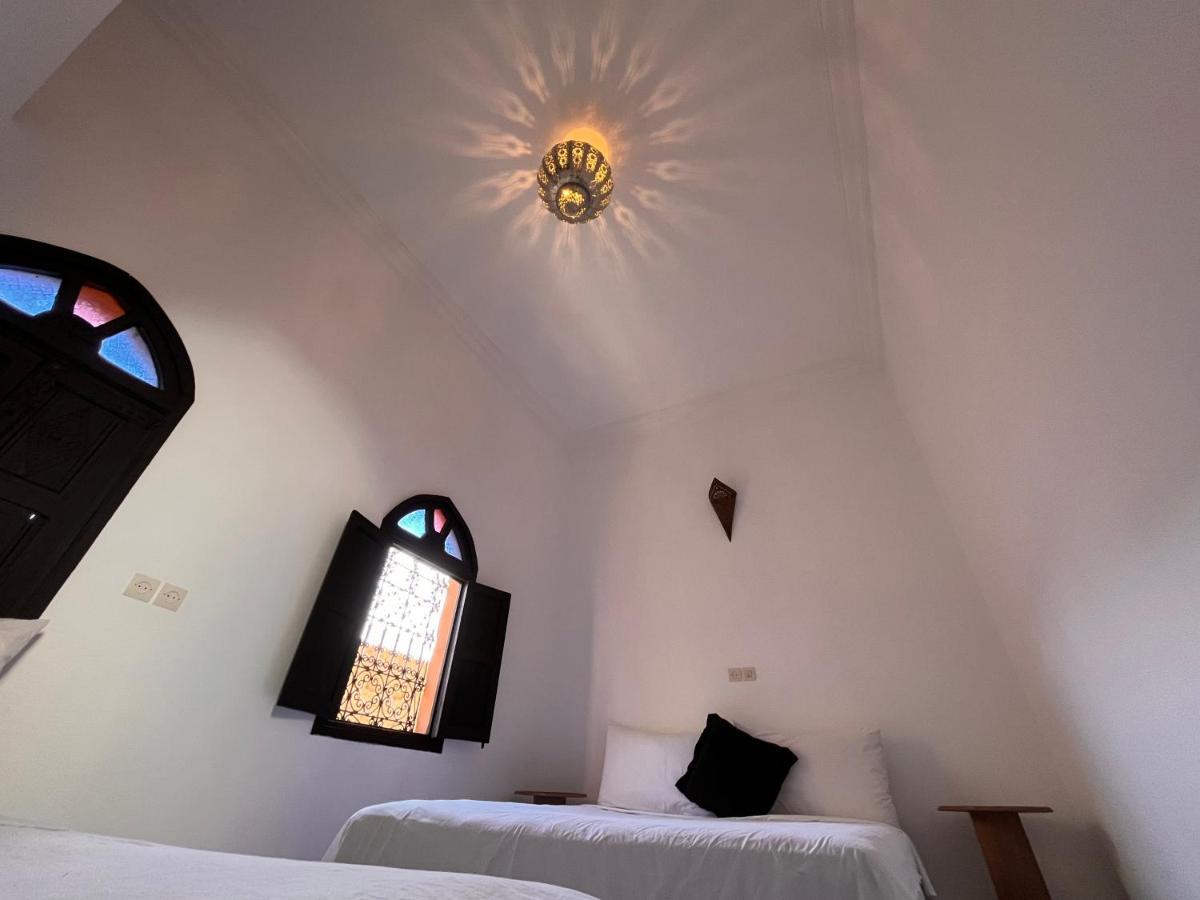 Black Doors Riad *
