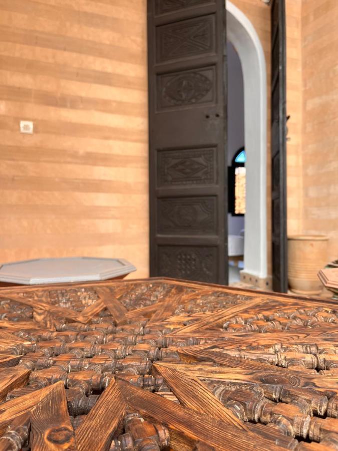 Riad Black Doors
